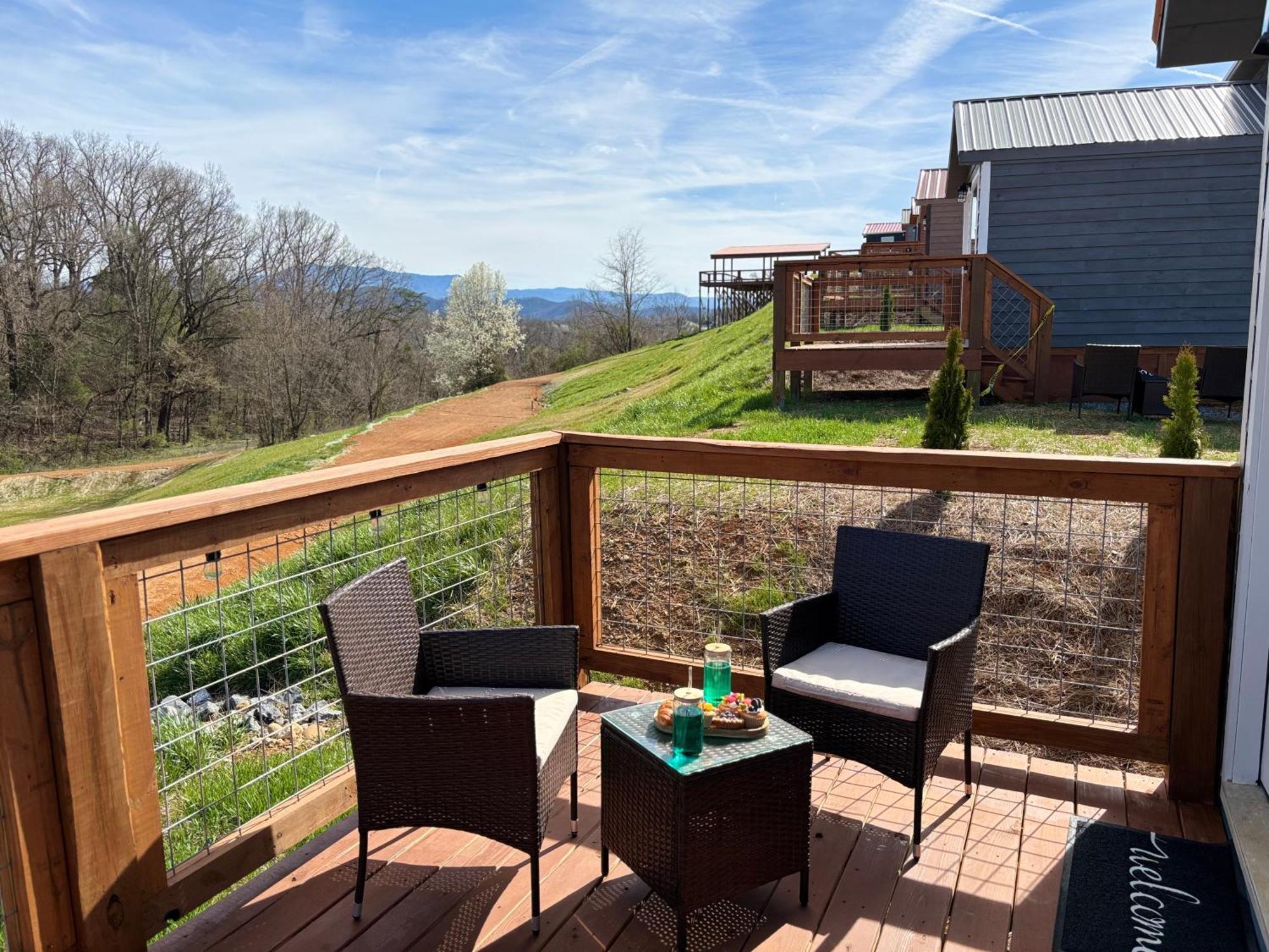 Sojourn Lodging Sevierville Buitenkant foto