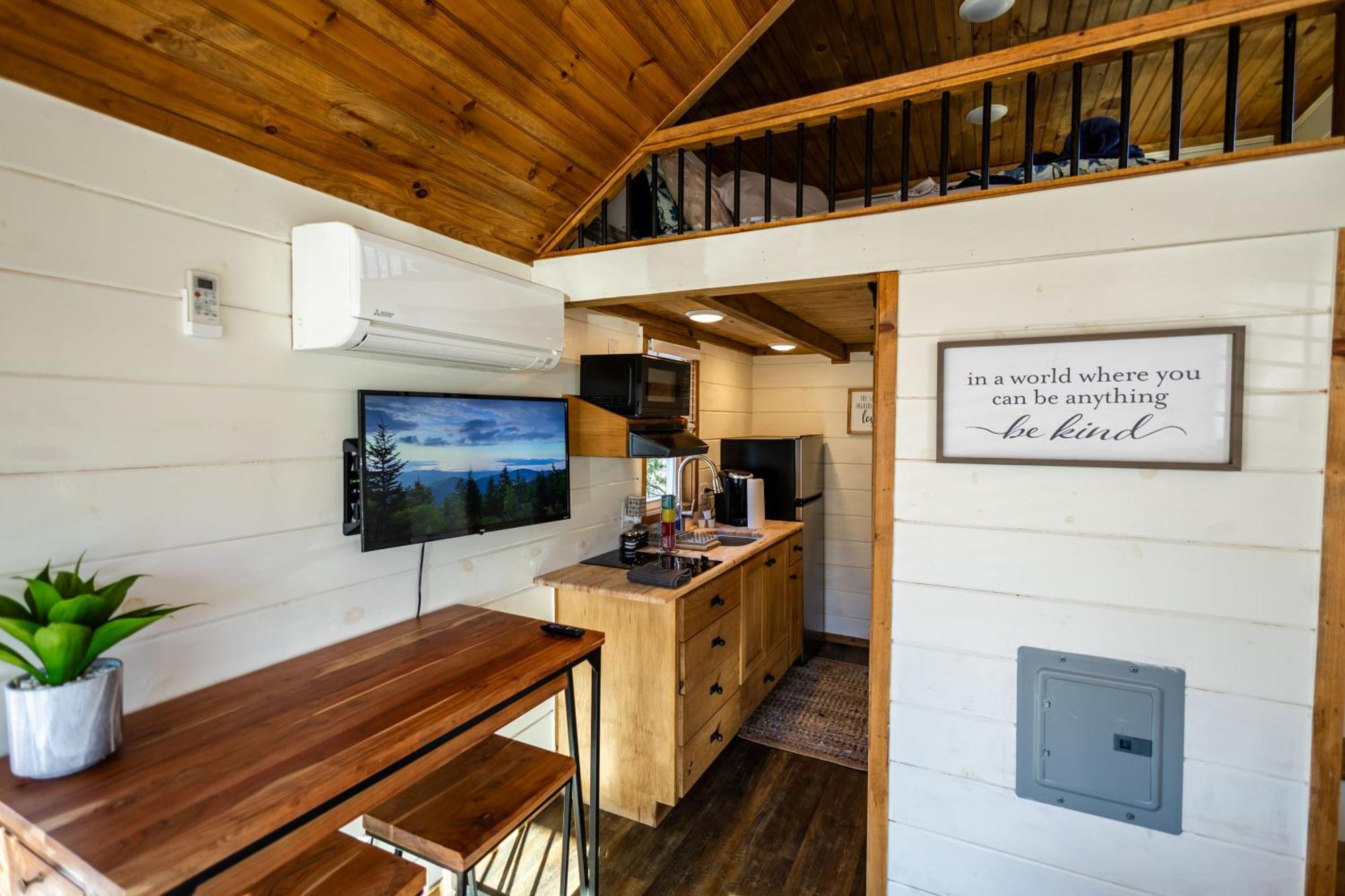 Sojourn Lodging Sevierville Buitenkant foto