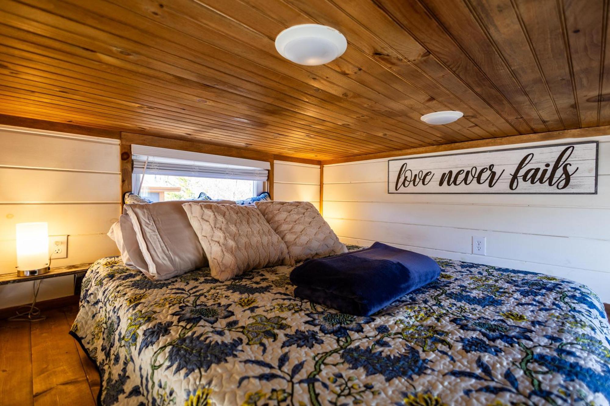 Sojourn Lodging Sevierville Buitenkant foto