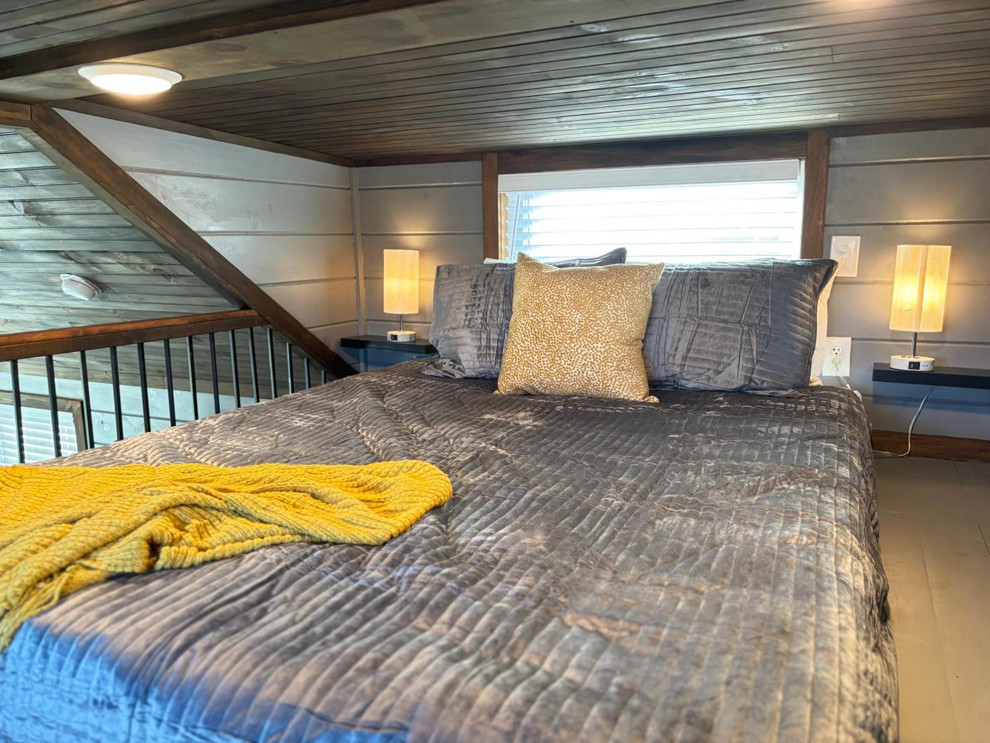 Sojourn Lodging Sevierville Buitenkant foto