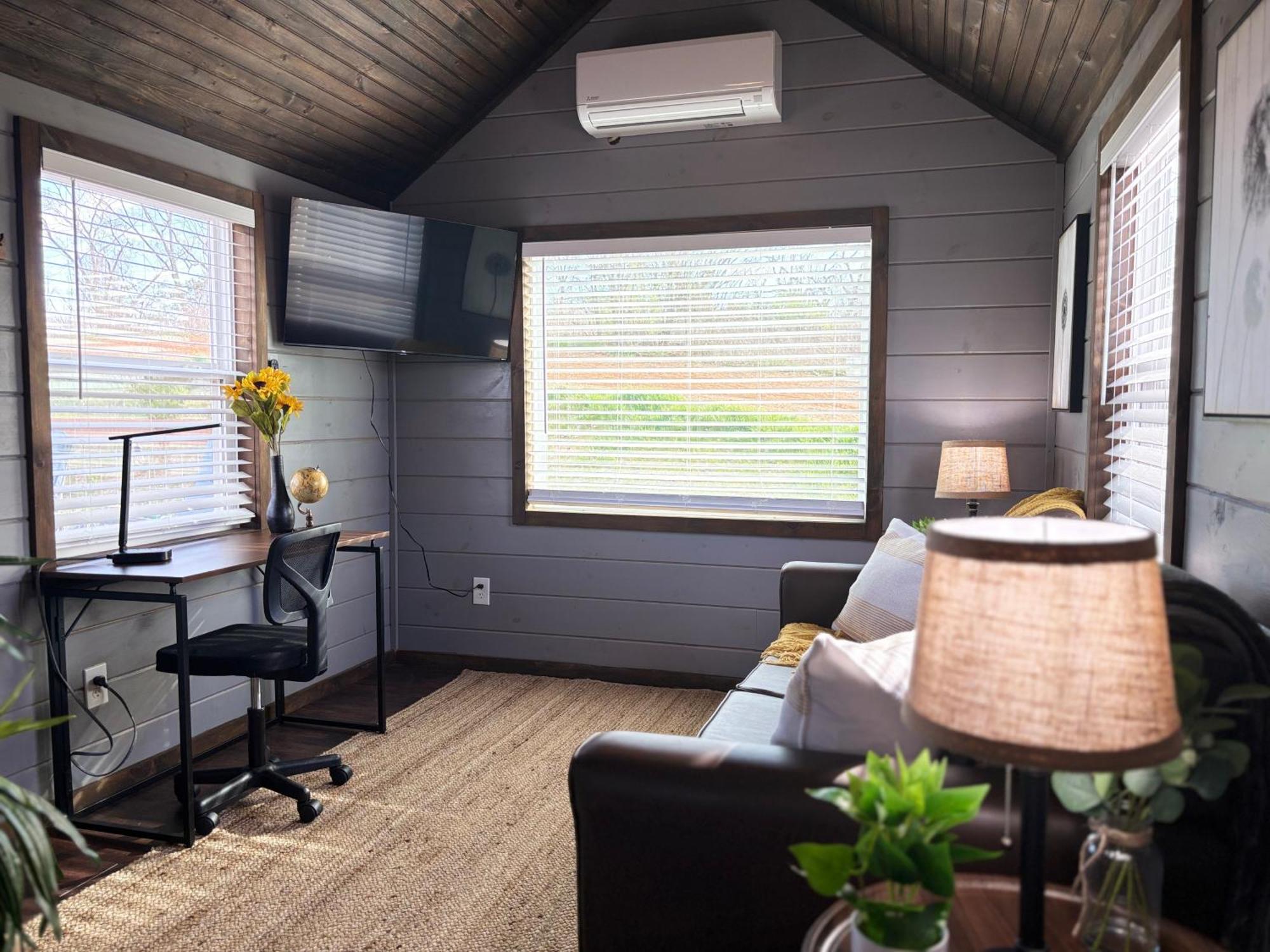 Sojourn Lodging Sevierville Buitenkant foto